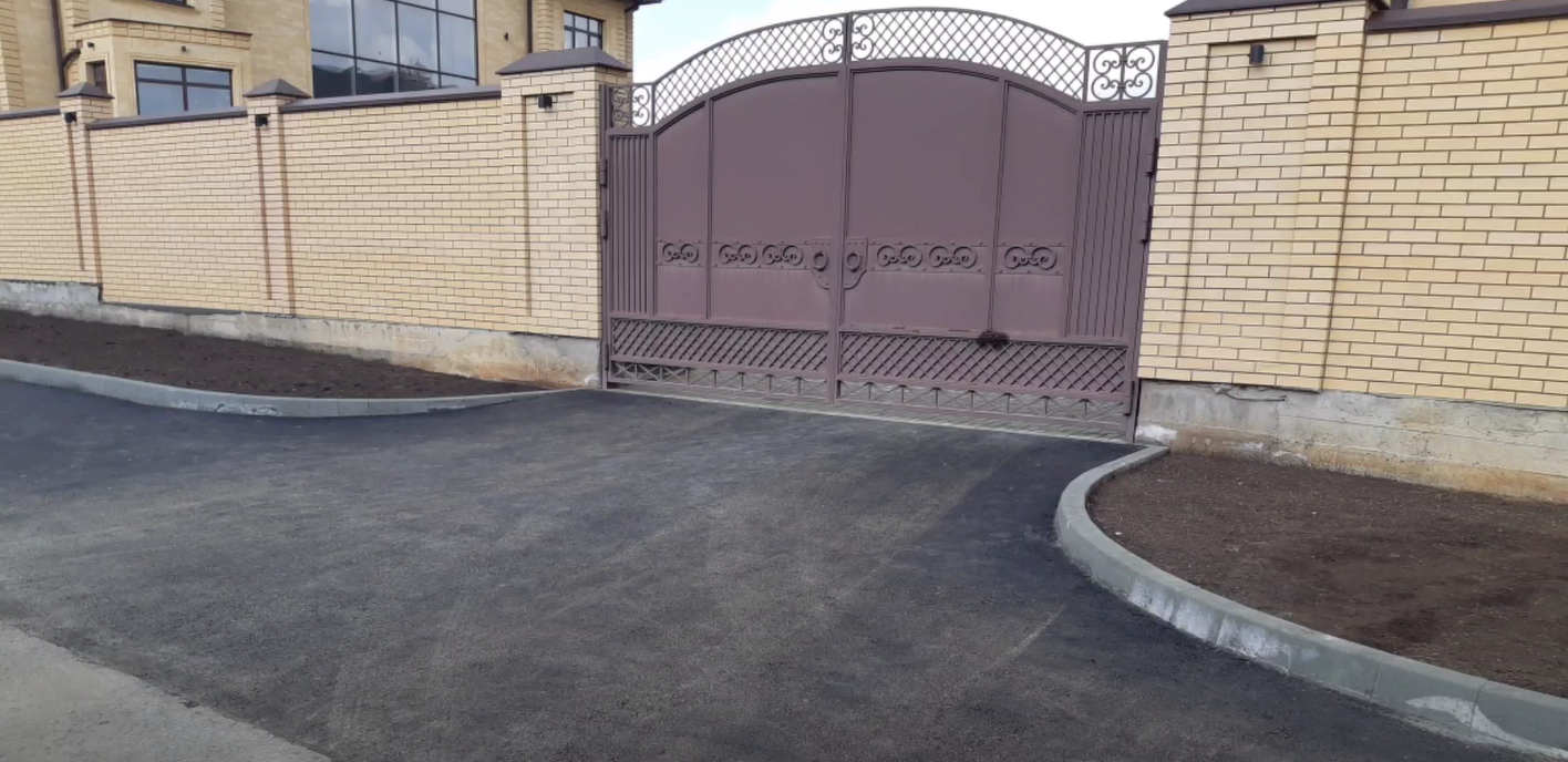 https://zhukovskij.blago-s.ru/storage/app/uploads/public/646/325/9f3/6463259f3434e253867272.png